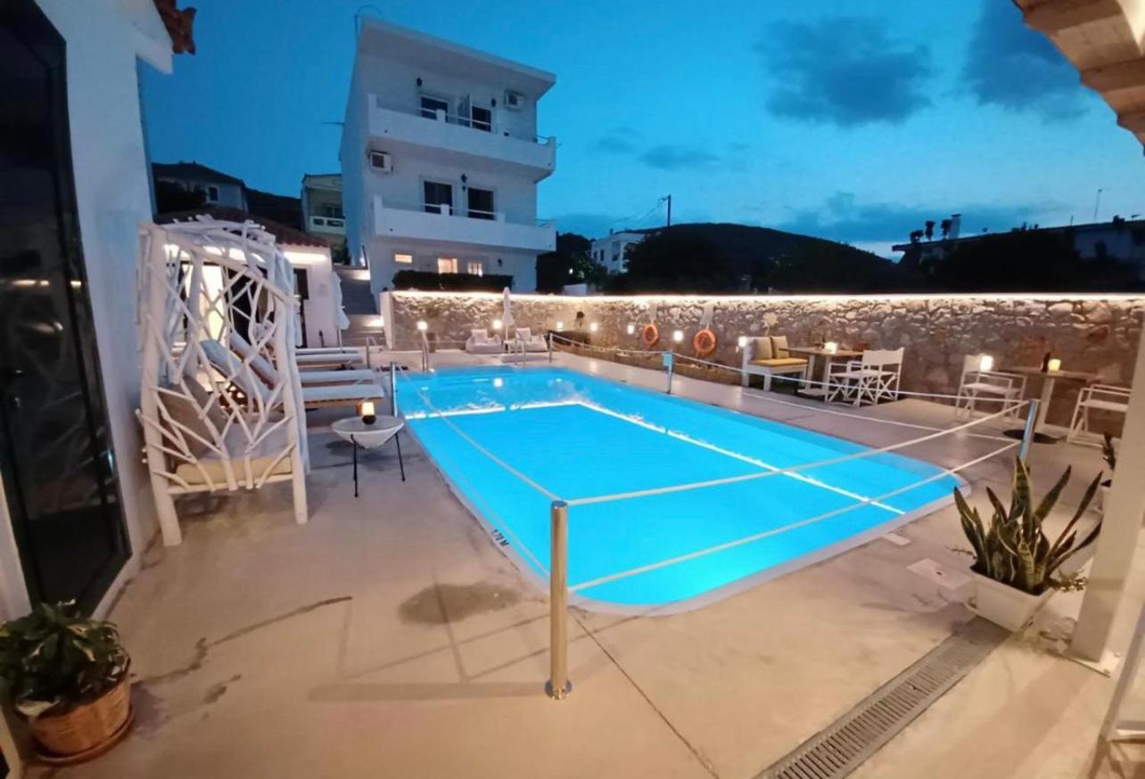 Koukounari Agistri Skala  Exterior photo